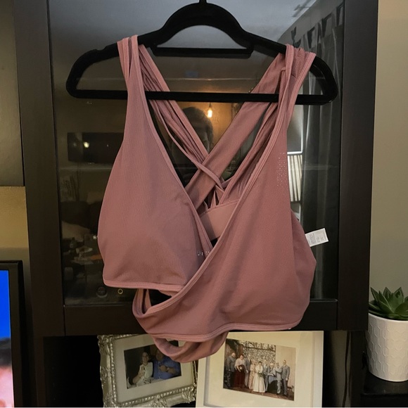 NWT Fabletics Faye Medium Impact Sports Bra in Orchid Smoke 3x - Picture 3 of 4